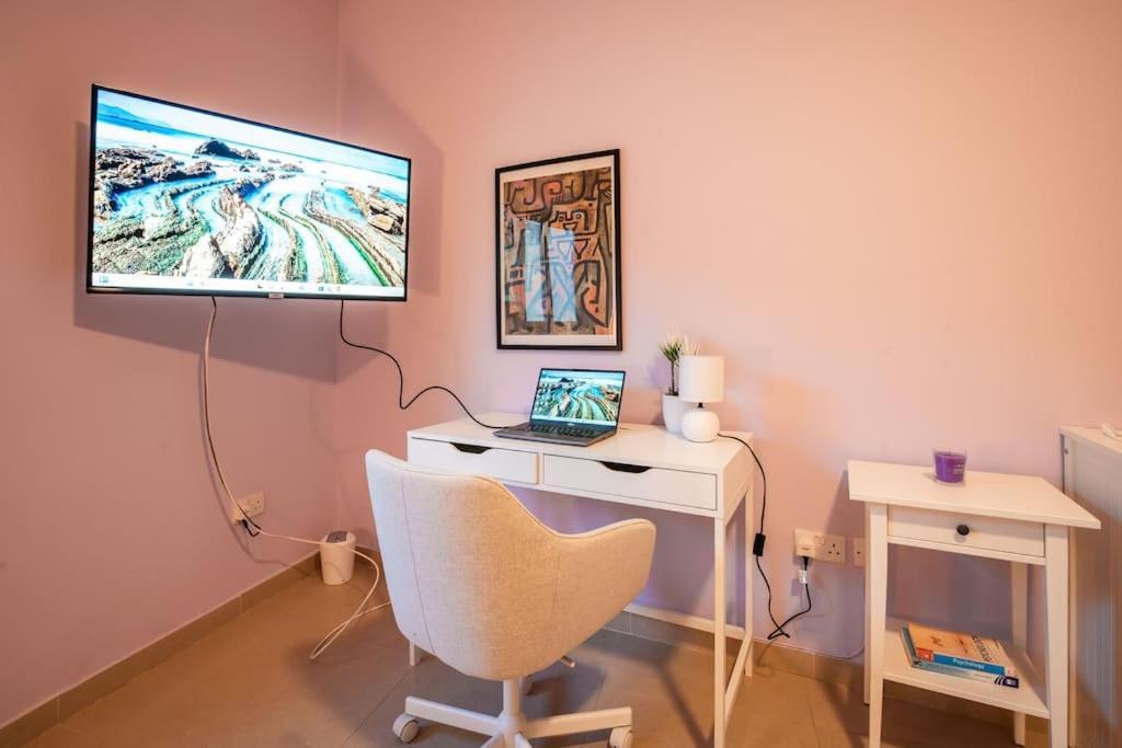 Apartment Spacious And Flat In Spinola Bay *