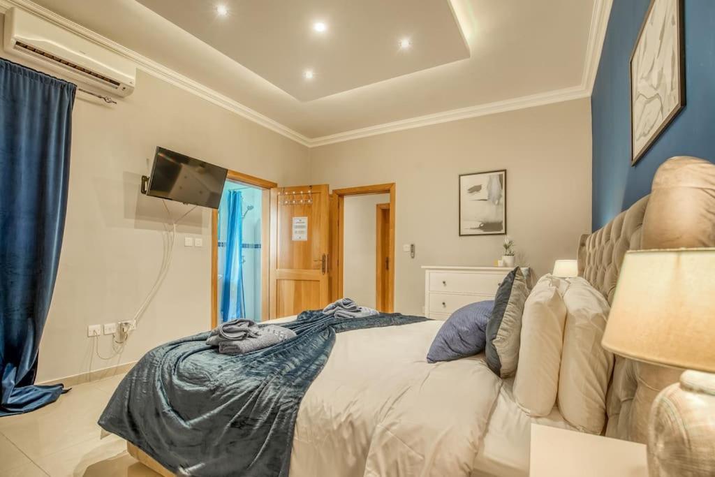 Apartment Spacious And Flat In Spinola Bay *
