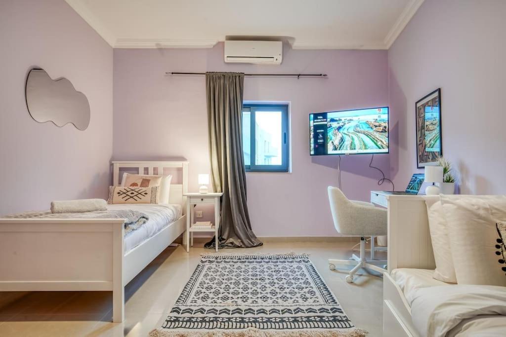 Spacious And Flat In Spinola Bay *
